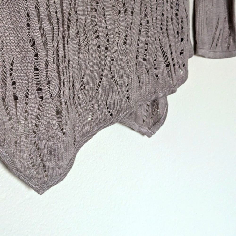 Express Beige Lightweight Crochet Style Sweater Size S - Picture 2 of 4